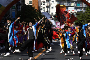 朝霞鳴子一族め組